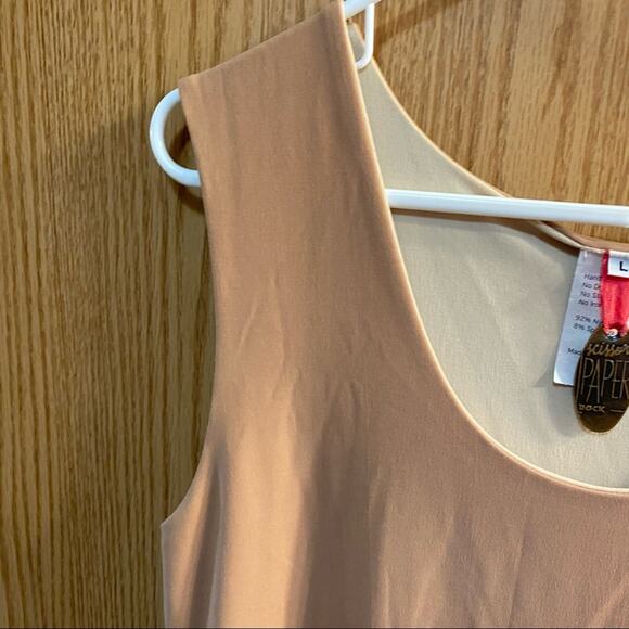 NWT Scissors Paper Rock Sleeveless Top Women's Size Large Wide Straps w/ Spandex - Picture 2 of 5